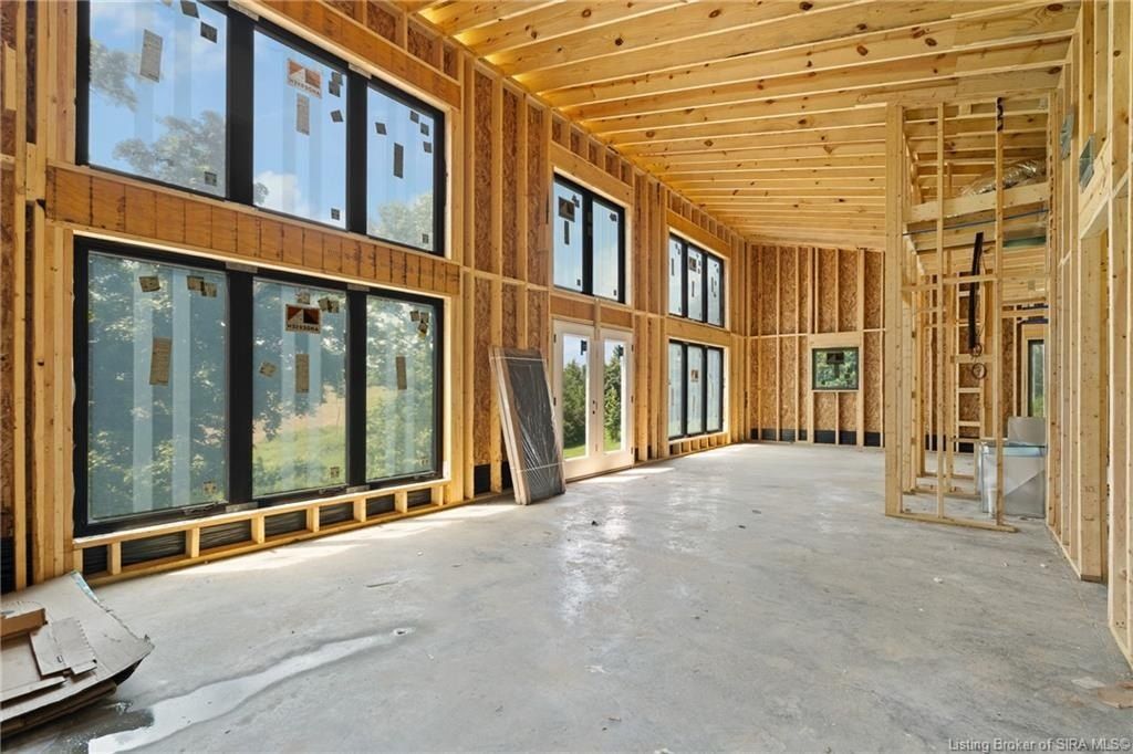 7312 Lotticks Corner Road Se. Elizabeth, IN 47117