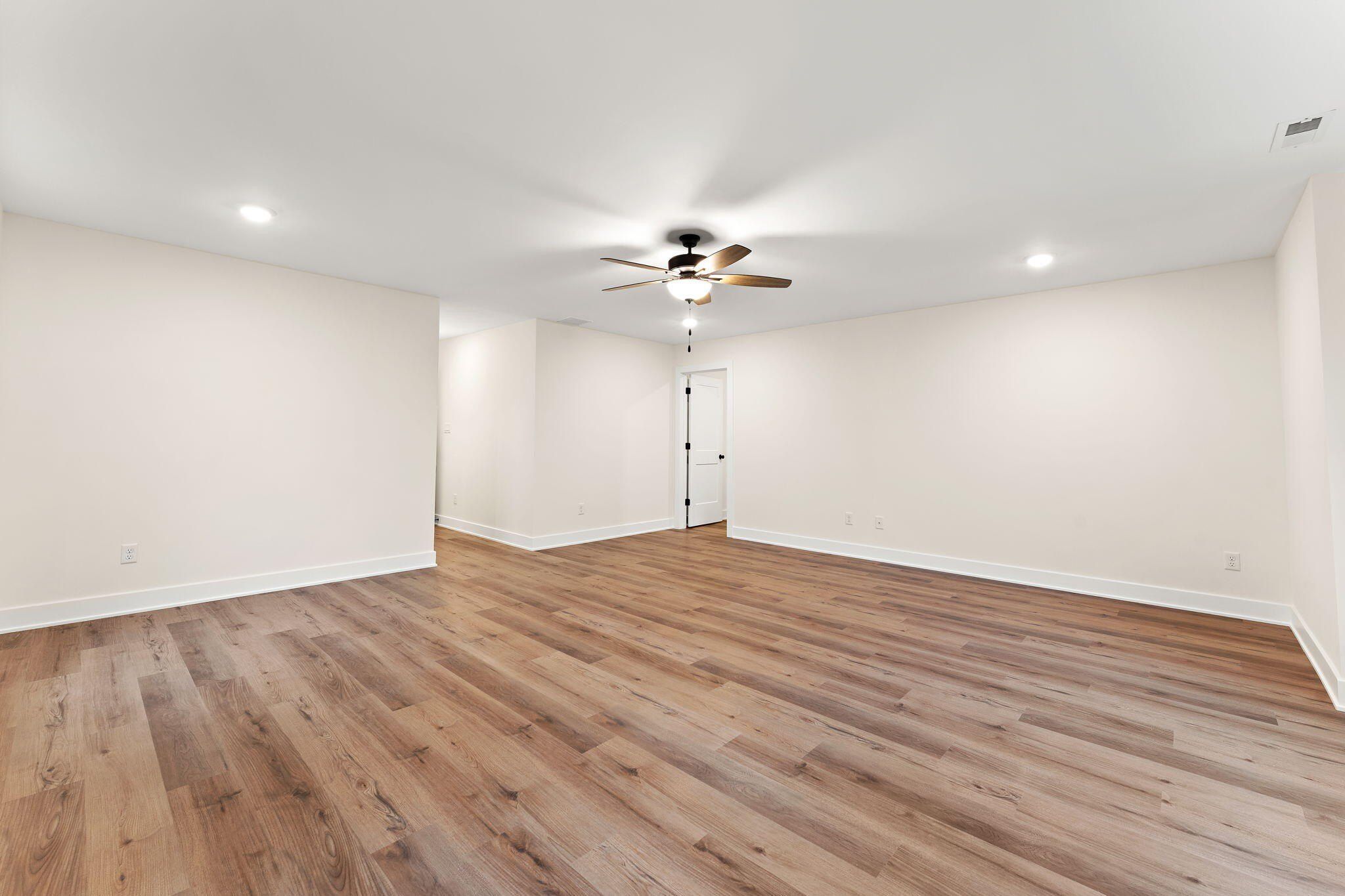 9561 E Luebcke Lane. Crown Point, IN 46307