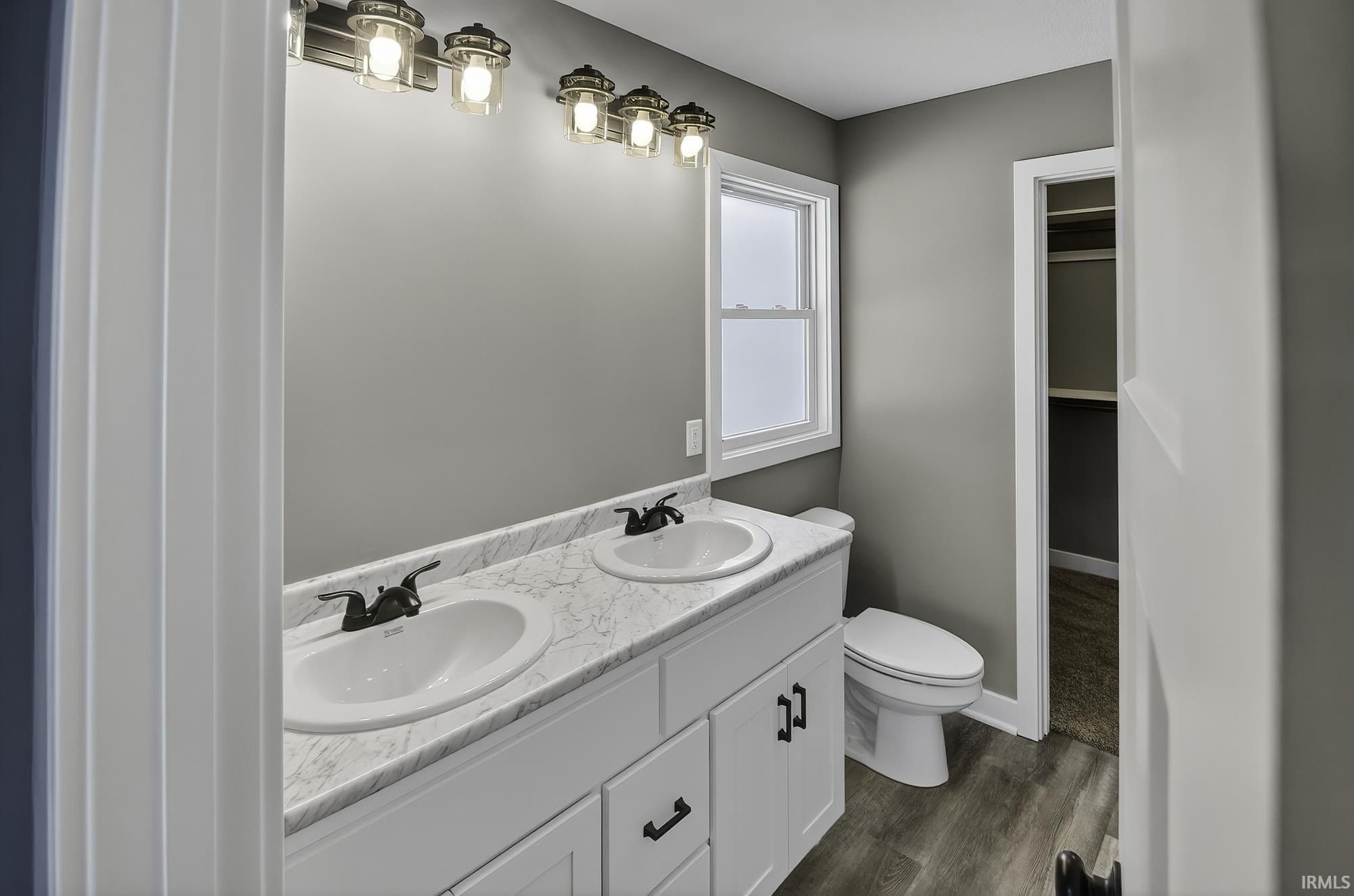 3406 Pindos Court. Auburn, IN 46706
