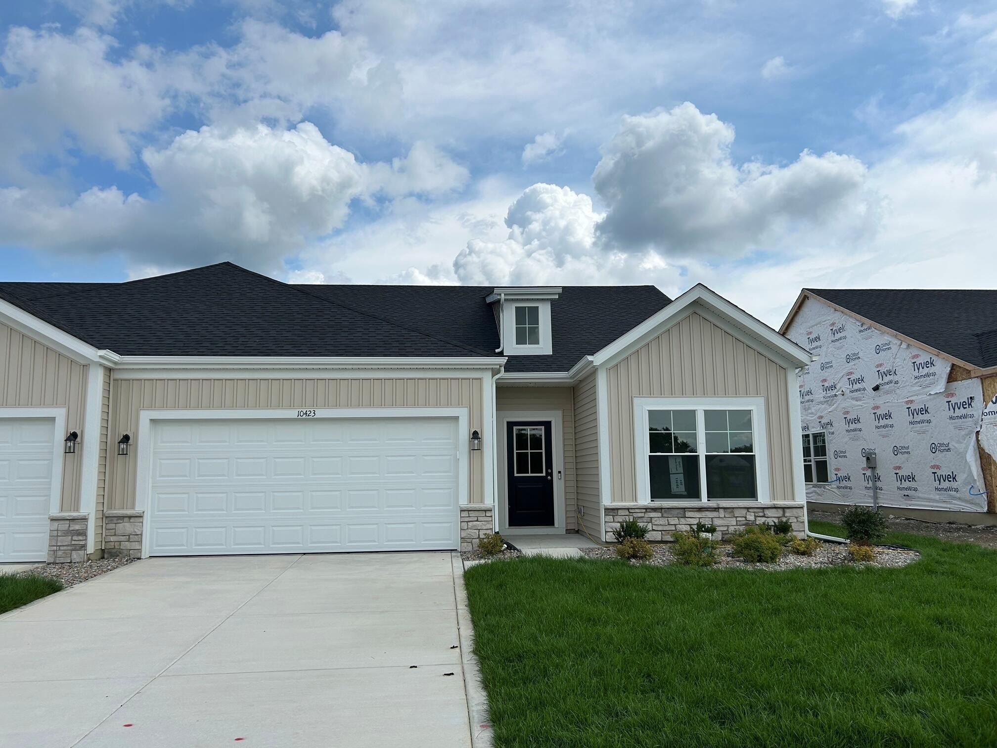 10423 Iowa Street. Crown Point, IN 46307