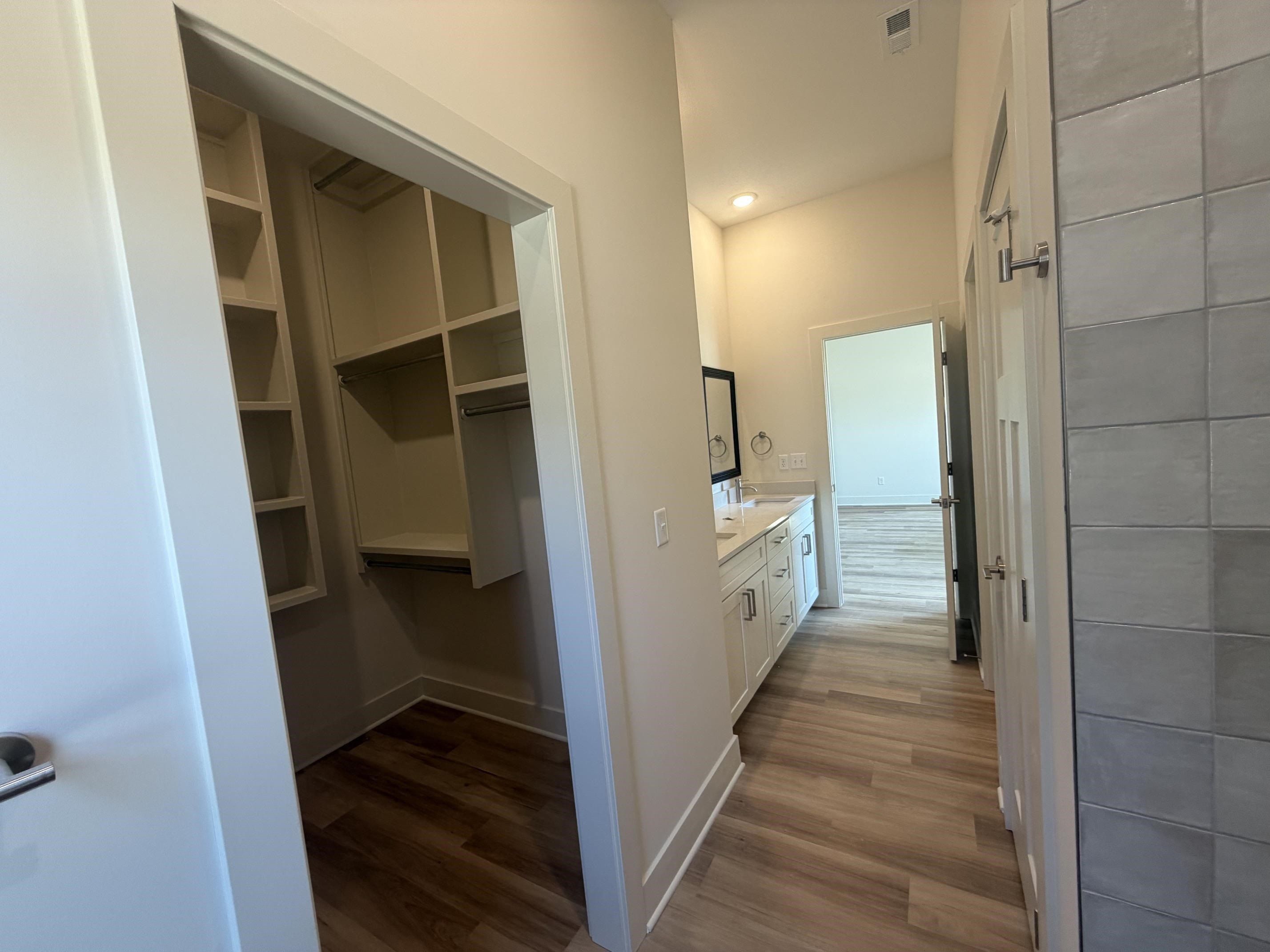 701 N Wheatland Ct. Wichita, KS 67235