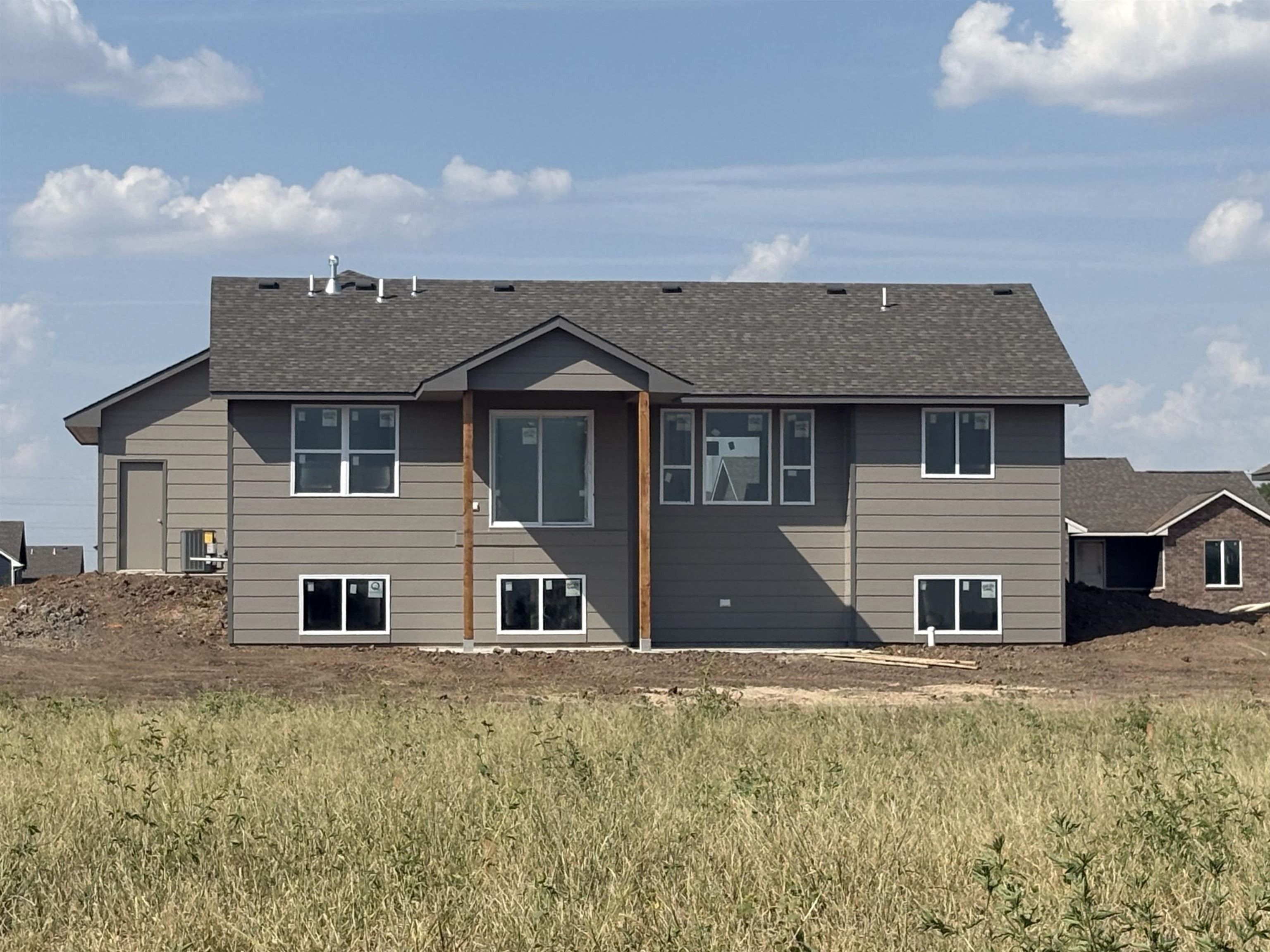 213 E Hanscom St. Derby, KS 67037