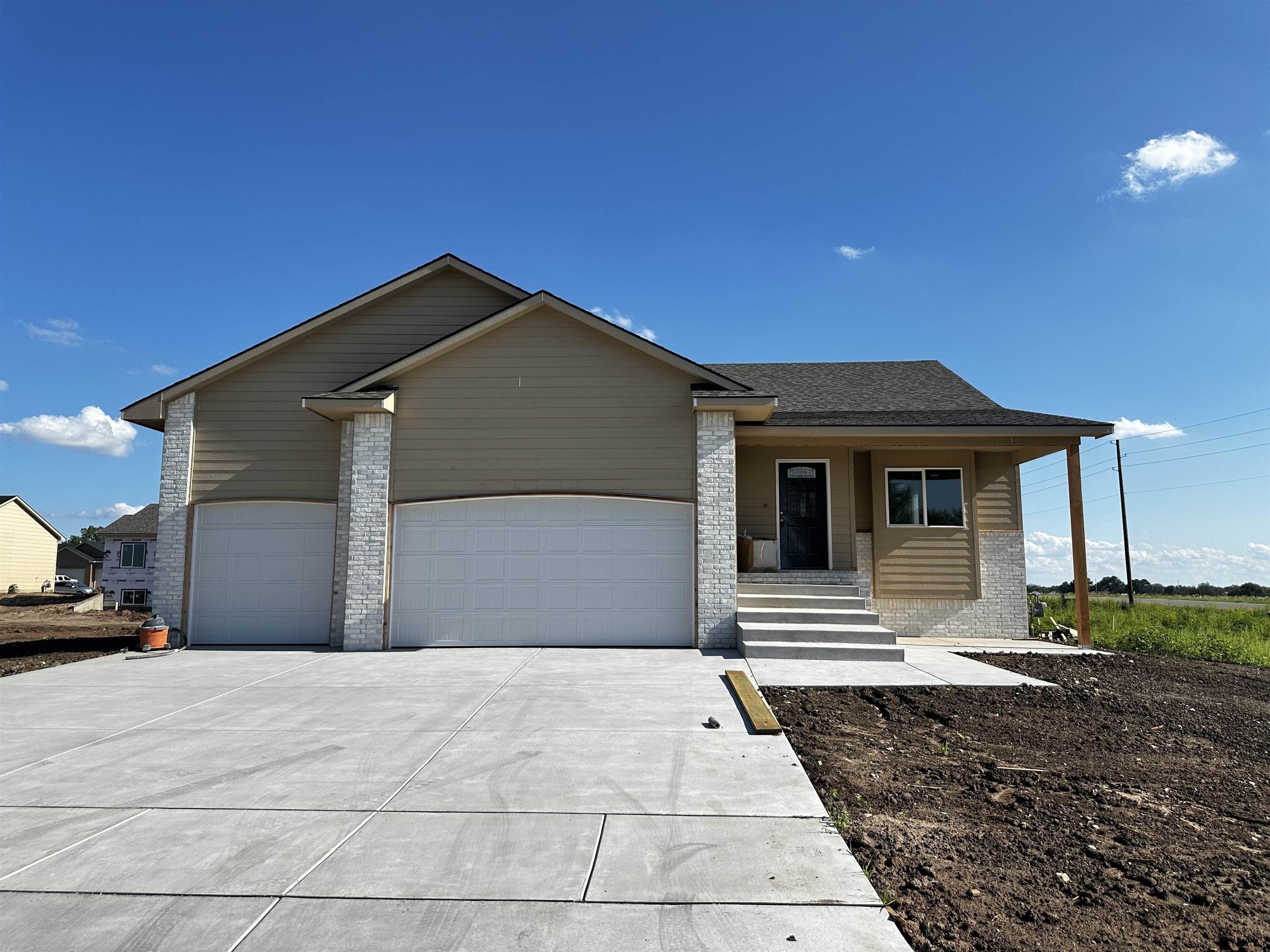 425 E Sprucewood St. Park City, KS 67147