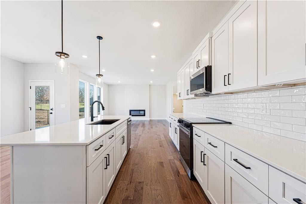 16601 Lawson Street. Olathe, KS 66062