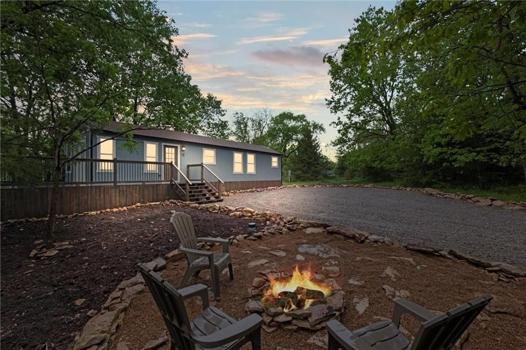 13 S Lakeside Circle. Linn Valley, KS 66040