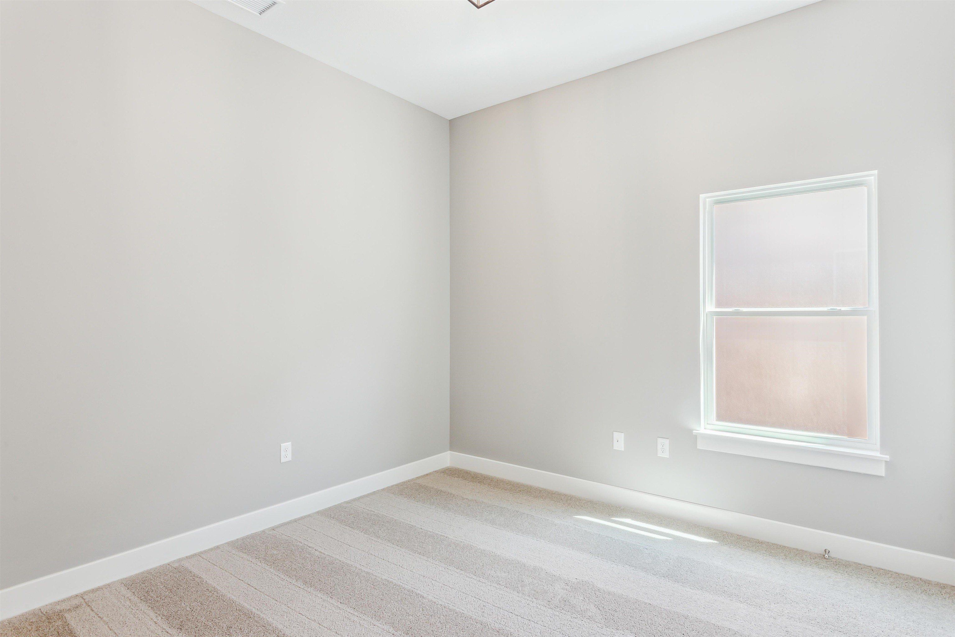 429 E Lexington Ln. Andover, KS 67002