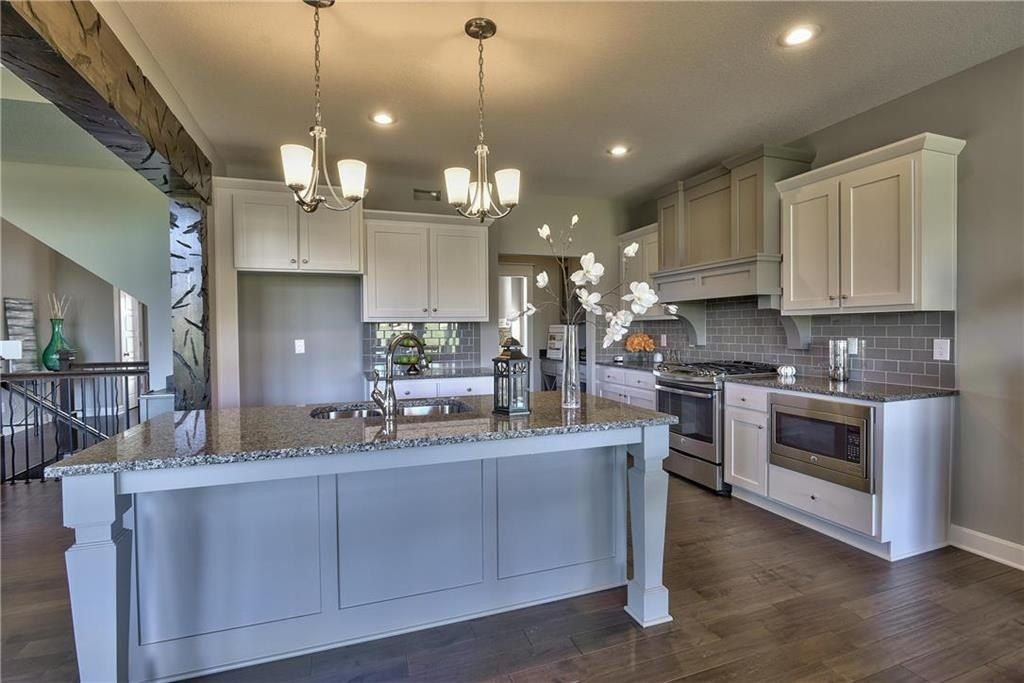 19787 W 114Th Place. Olathe, KS 66061