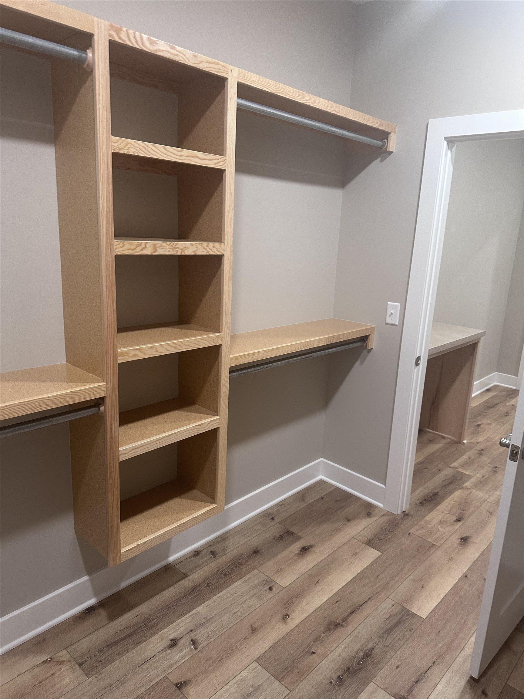 135 S Heritage Way. Andover, KS 67002