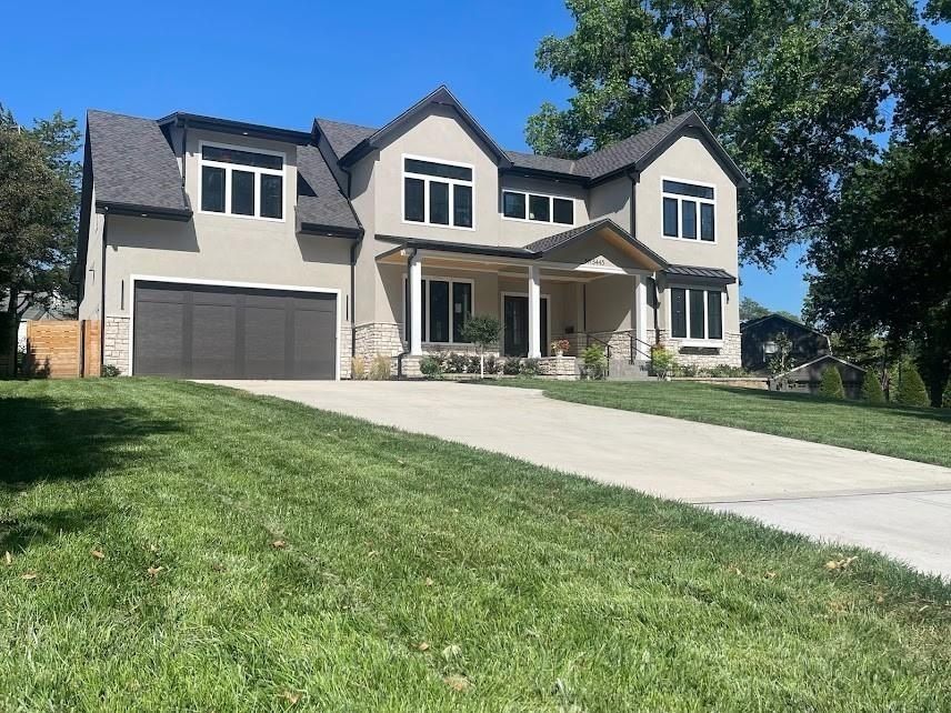 5443 Pawnee Lane. Fairway, KS 66205