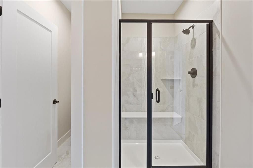 25058 W 94Th Terrace. Lenexa, KS 66227