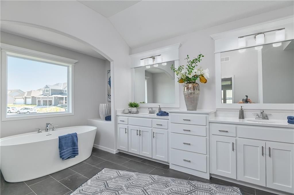 6122 Lewis Drive. Shawnee, KS 66226