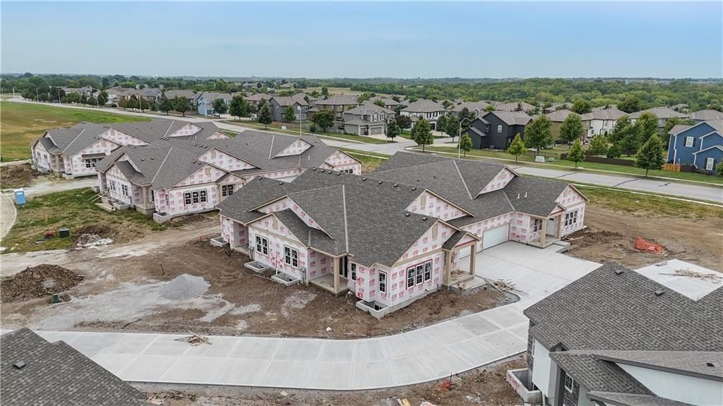 109 S Diane Drive. Olathe, KS 66061