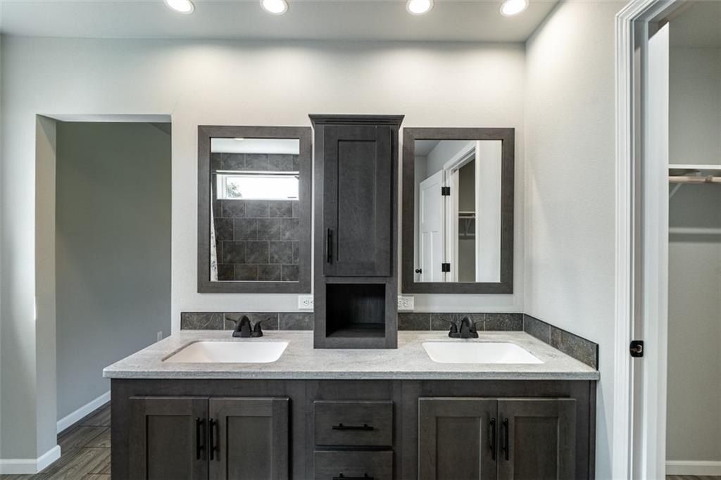 16878 S Ratner Road. Tecumseh, KS 66542