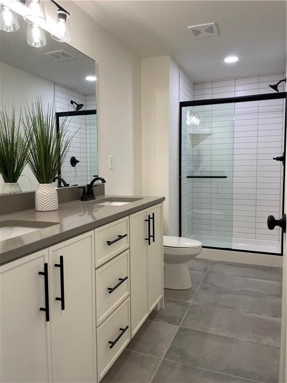 22448 W 89Th Terrace. Lenexa, KS 66227