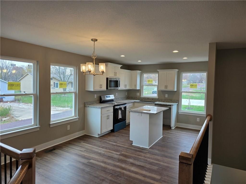 512 W Lawrence Street. Spring Hill, KS 66083