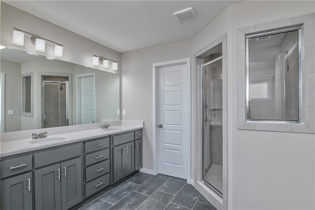 2739 W Park Street. Olathe, KS 66061