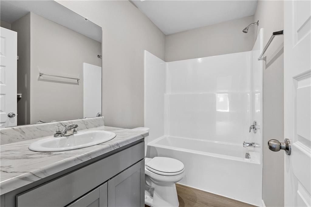 37778 W 208Th Terrace. Edgerton, KS 66021