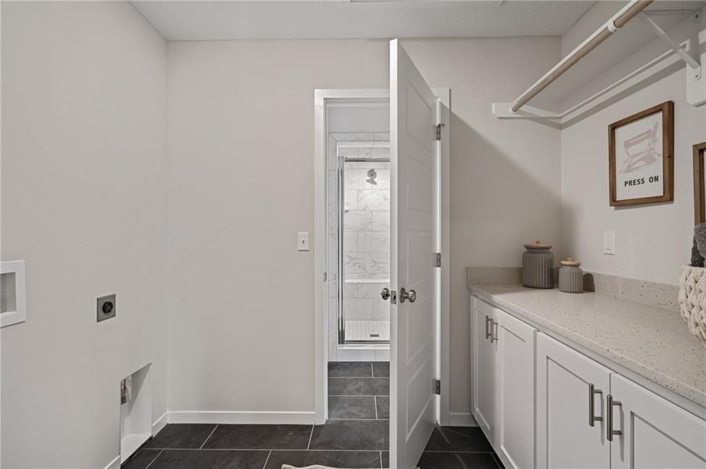 19422 W 114Th Terrace. Olathe, KS 66061