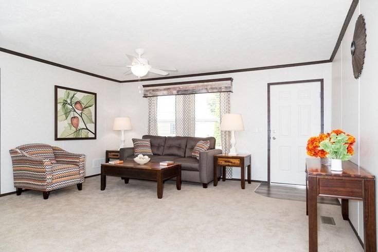 30 Woodmoor Ct. Leavenworth, KS 66048