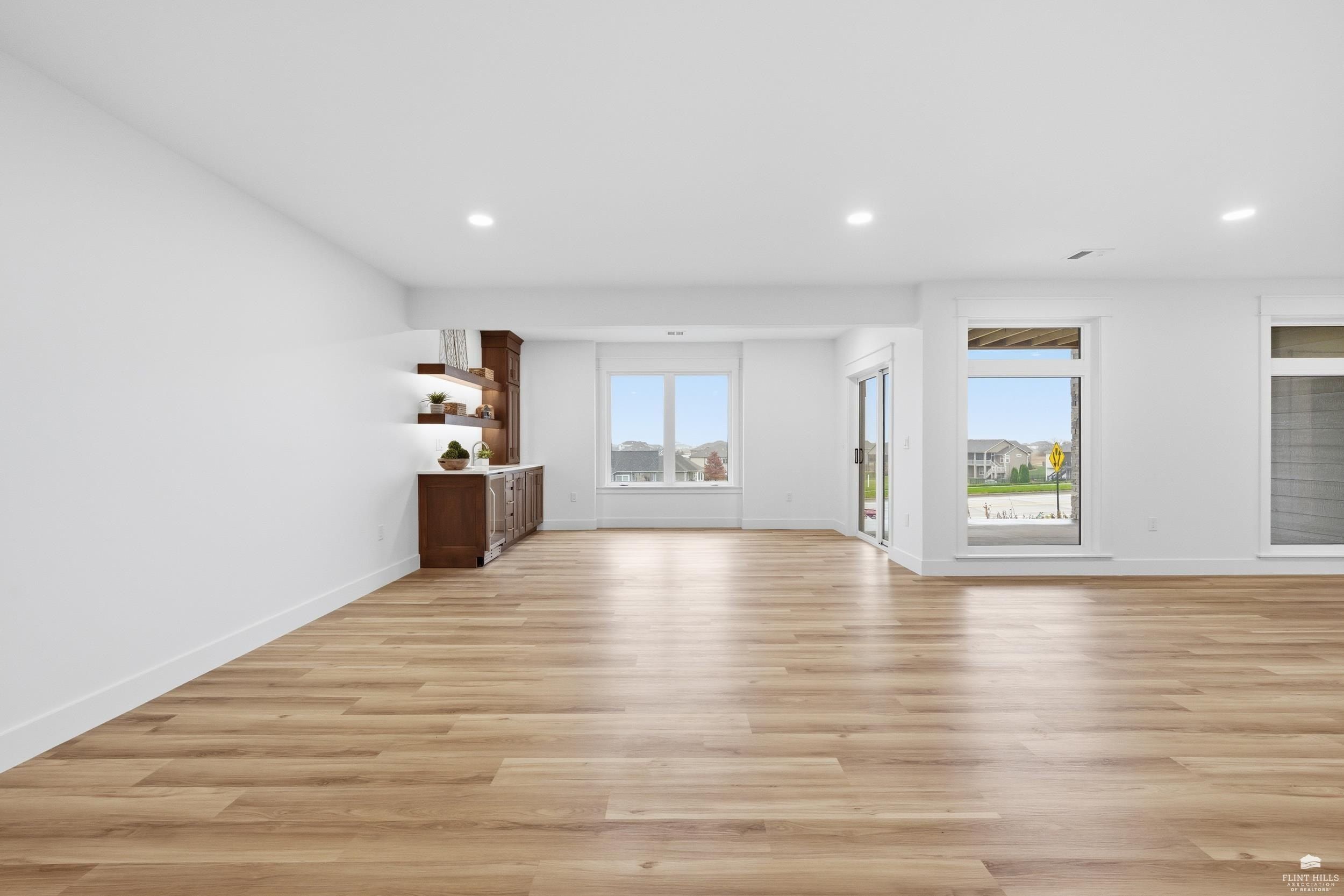 3508 N Pinehurst Circle. Manhattan, KS 66503