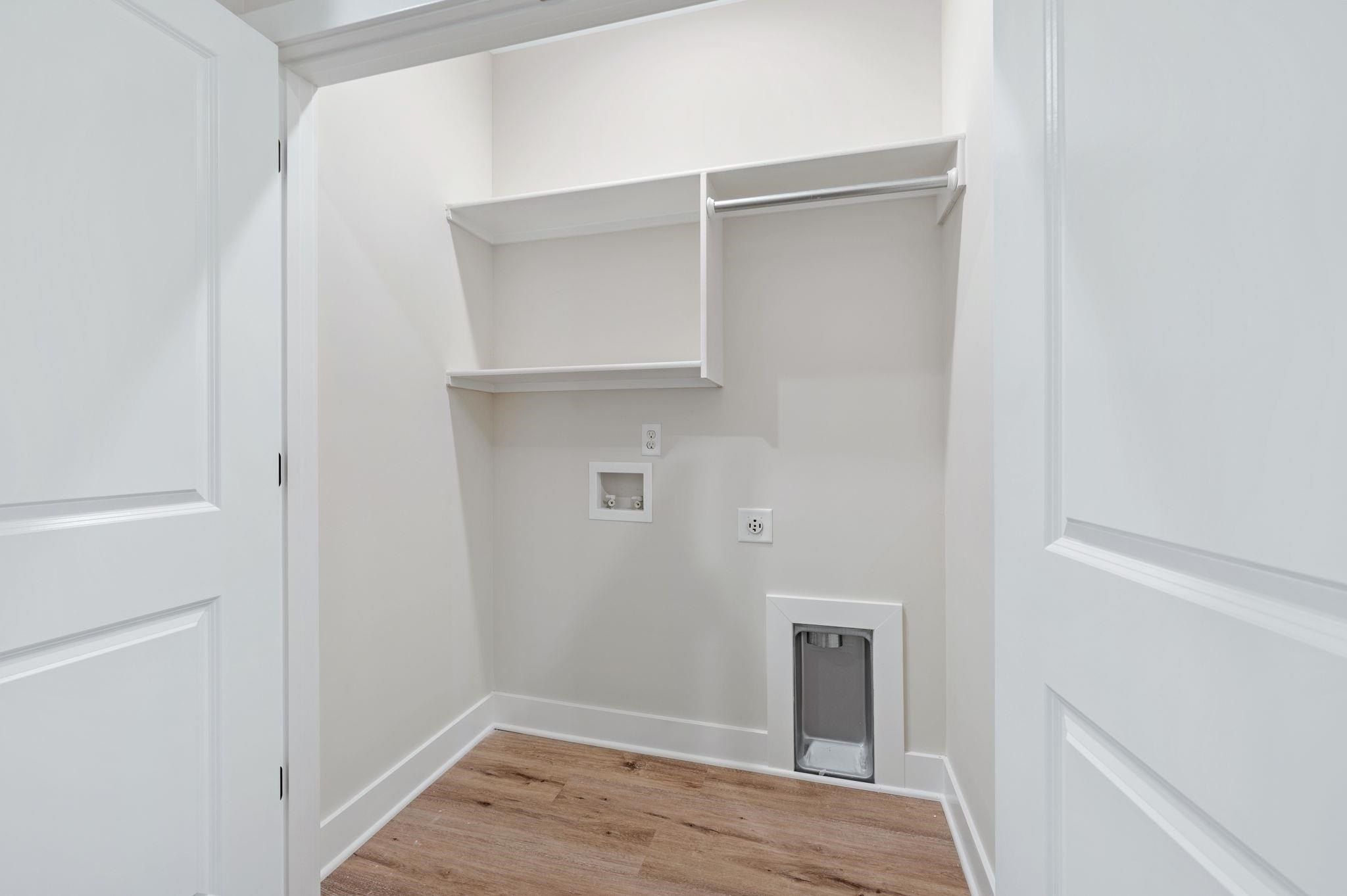 481 E Harper St. Valley Center, KS 67147