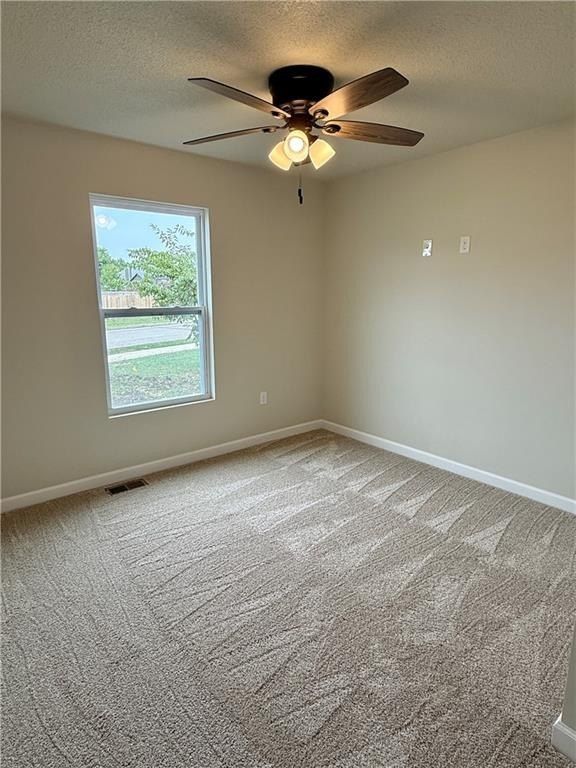 544 W 18Th Street. Ottawa, KS 66067