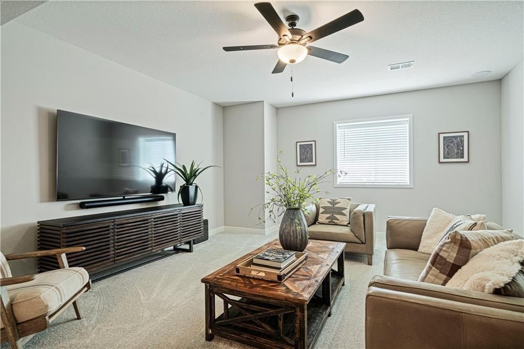 18375 W 205Th Street. Spring Hill, KS 66083