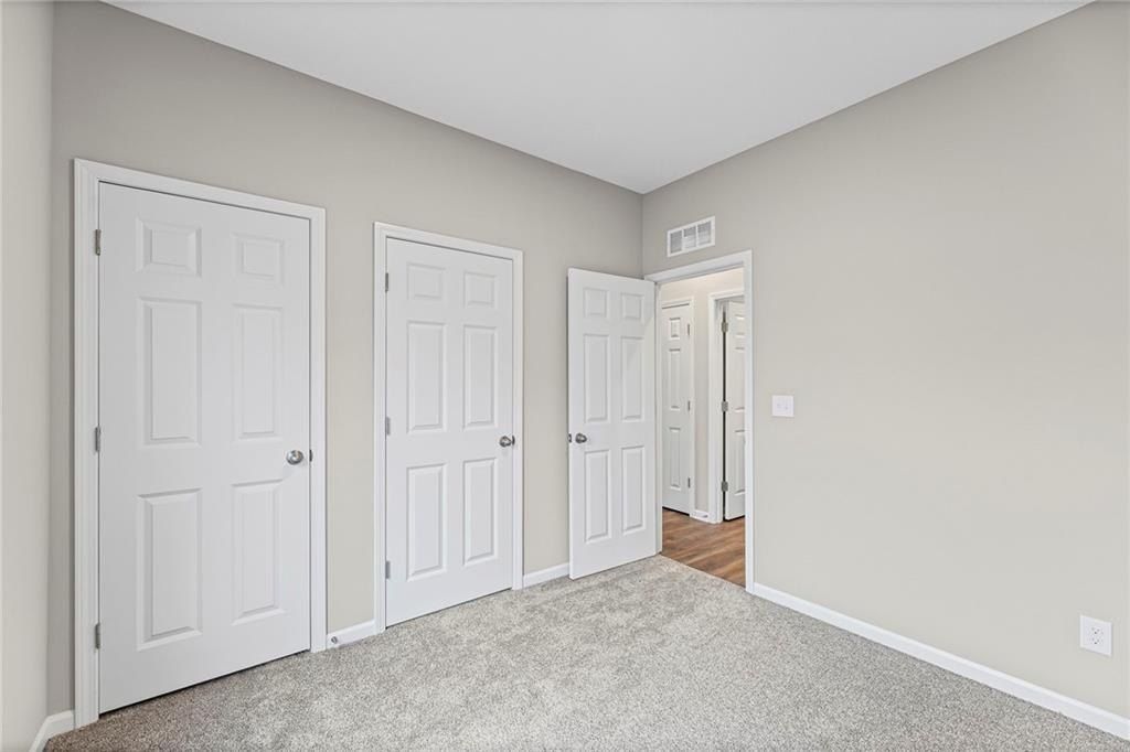 832 E Hamblin Street. Ottawa, KS 66067