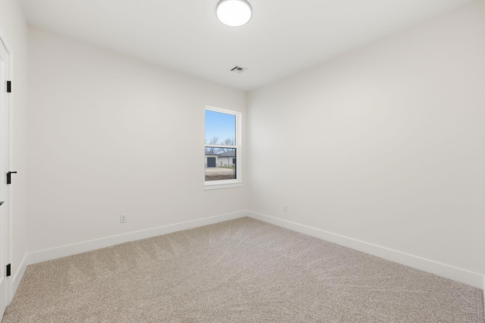 620 Elmwood St. Park City, KS 67147