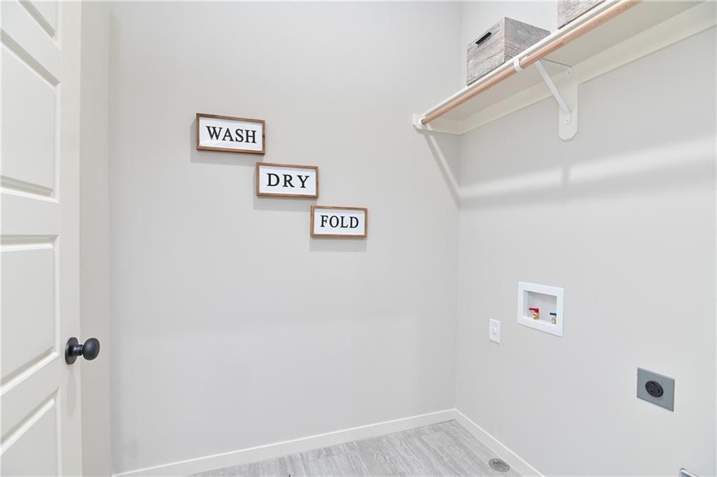 119 S Diane Drive. Olathe, KS 66061