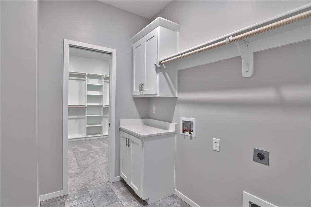 6024 Arapahoe Street. Shawnee, KS 66226