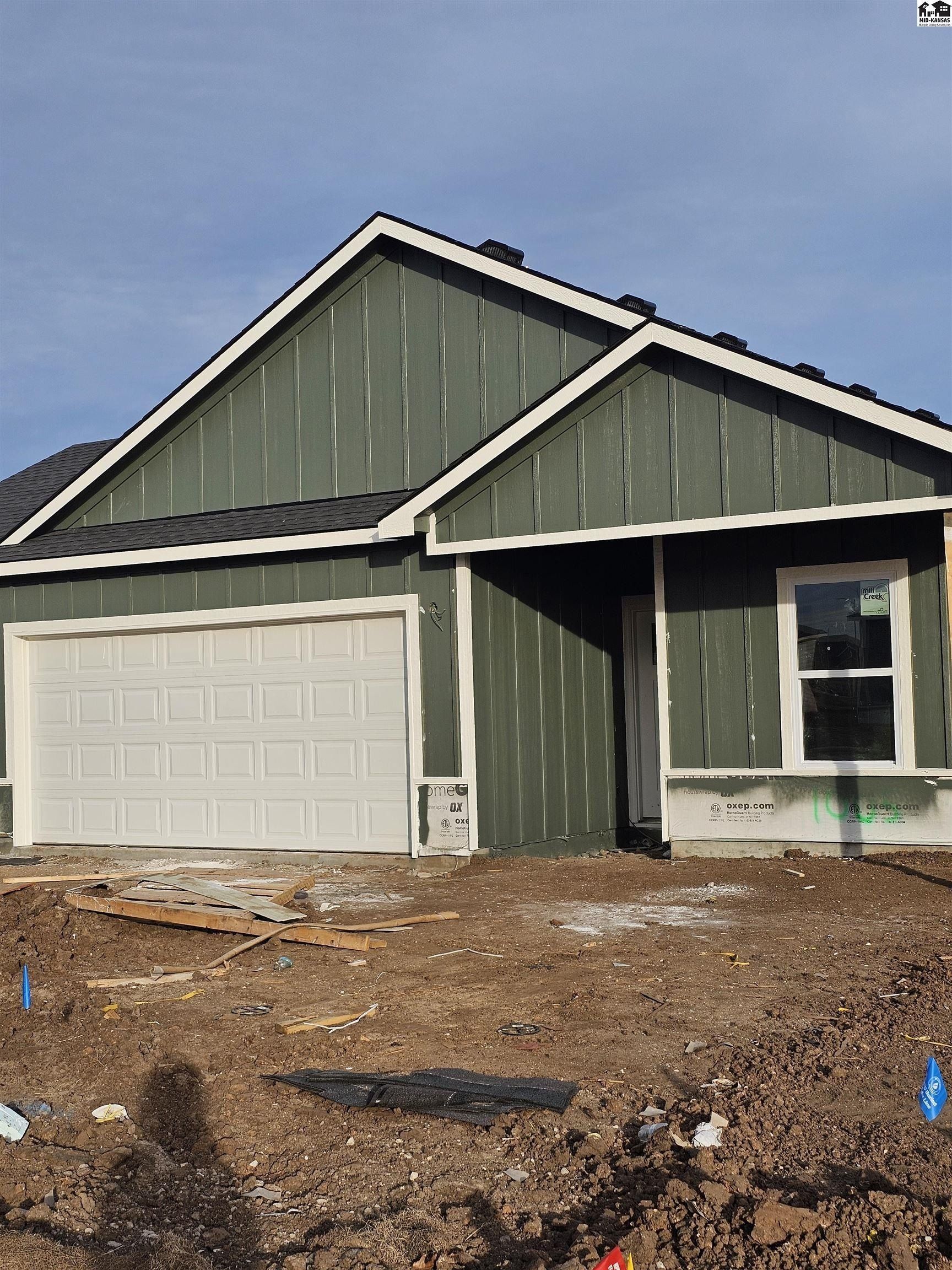 Spring Creek Rd. Mcpherson, KS 67460