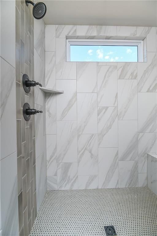 6005 Arapahoe Street. Shawnee, KS 66226