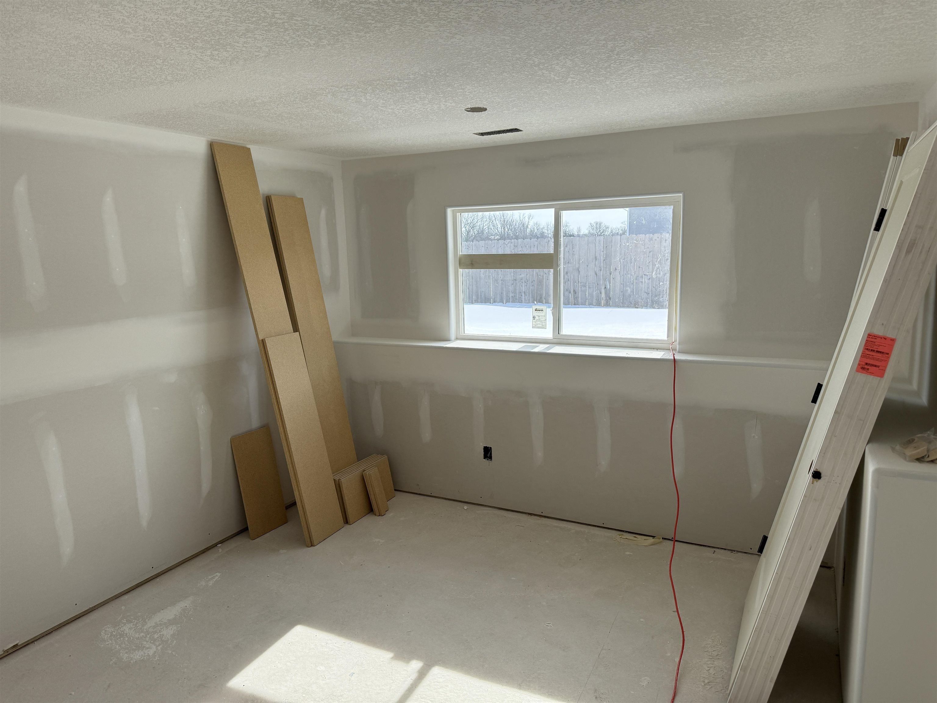 137 E Poplar Cir. Goddard, KS 67052