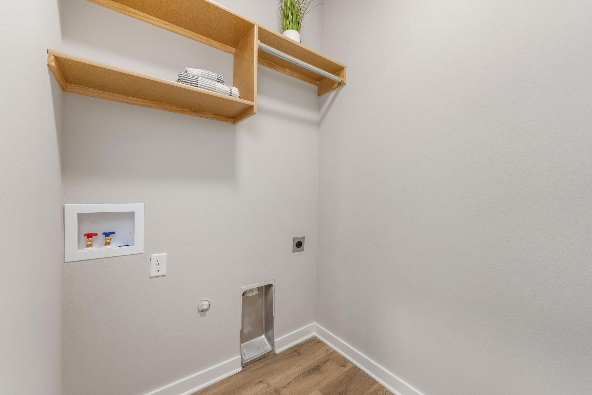 12219 W Northstar St. Wichita, KS 67223