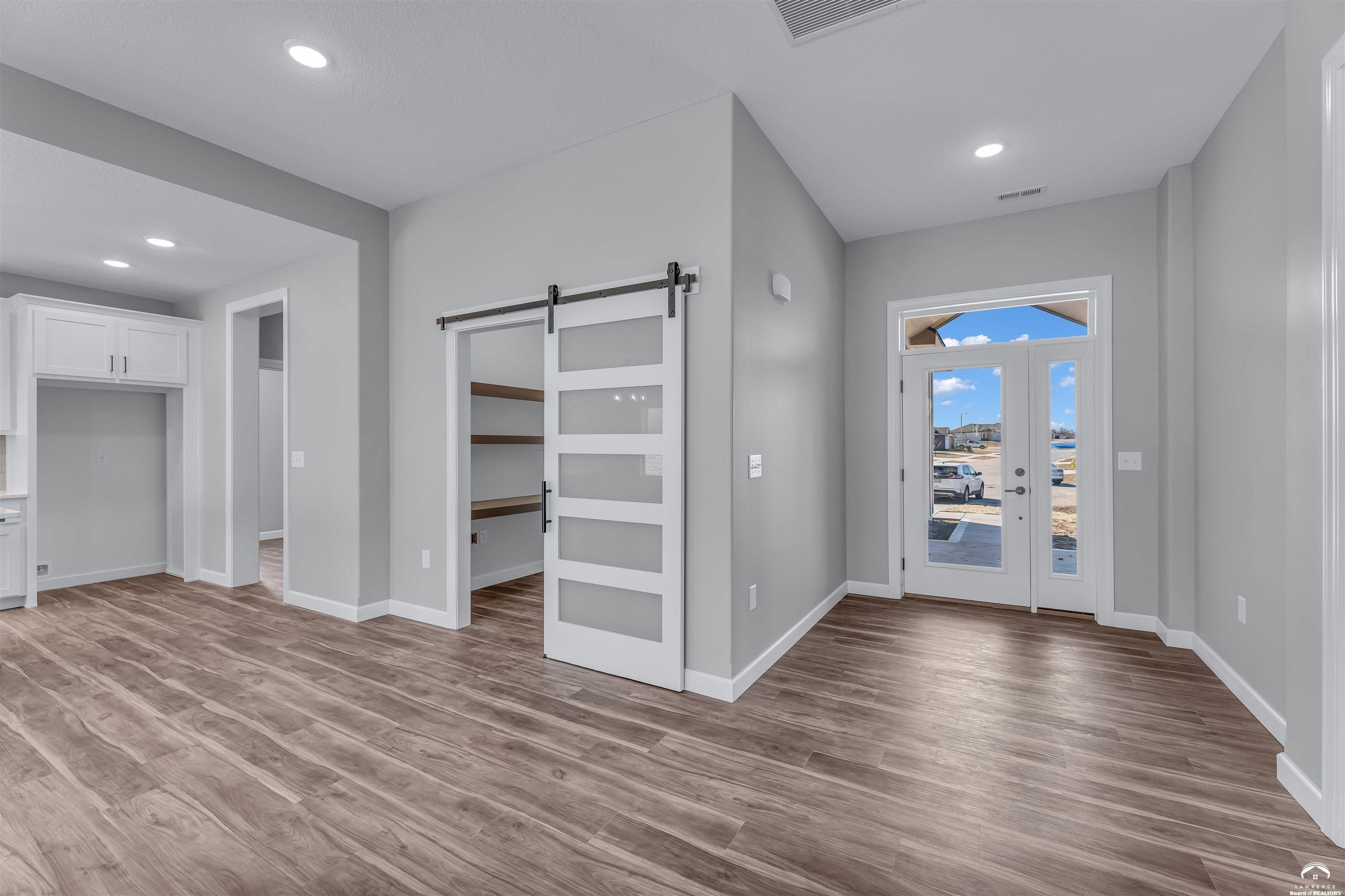 2628 E 26Th Court. Lawrence, KS 66046