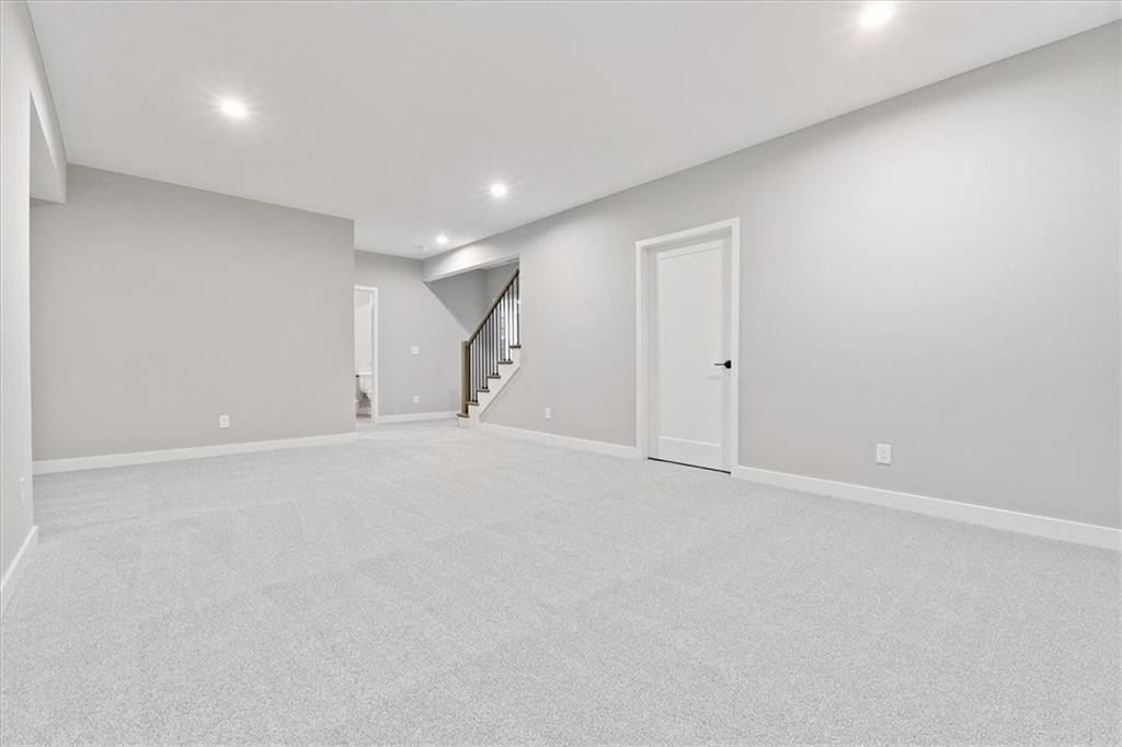 24980 W 94Th Place. Lenexa, KS 66227