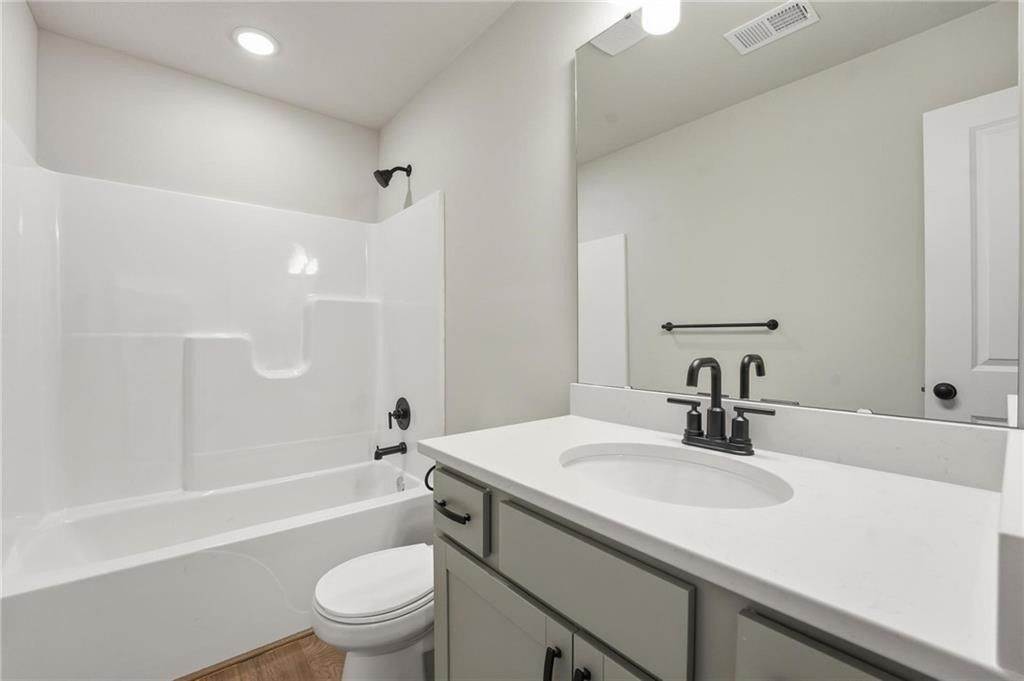 20529 Newcastle Street. Spring Hill, KS 66083