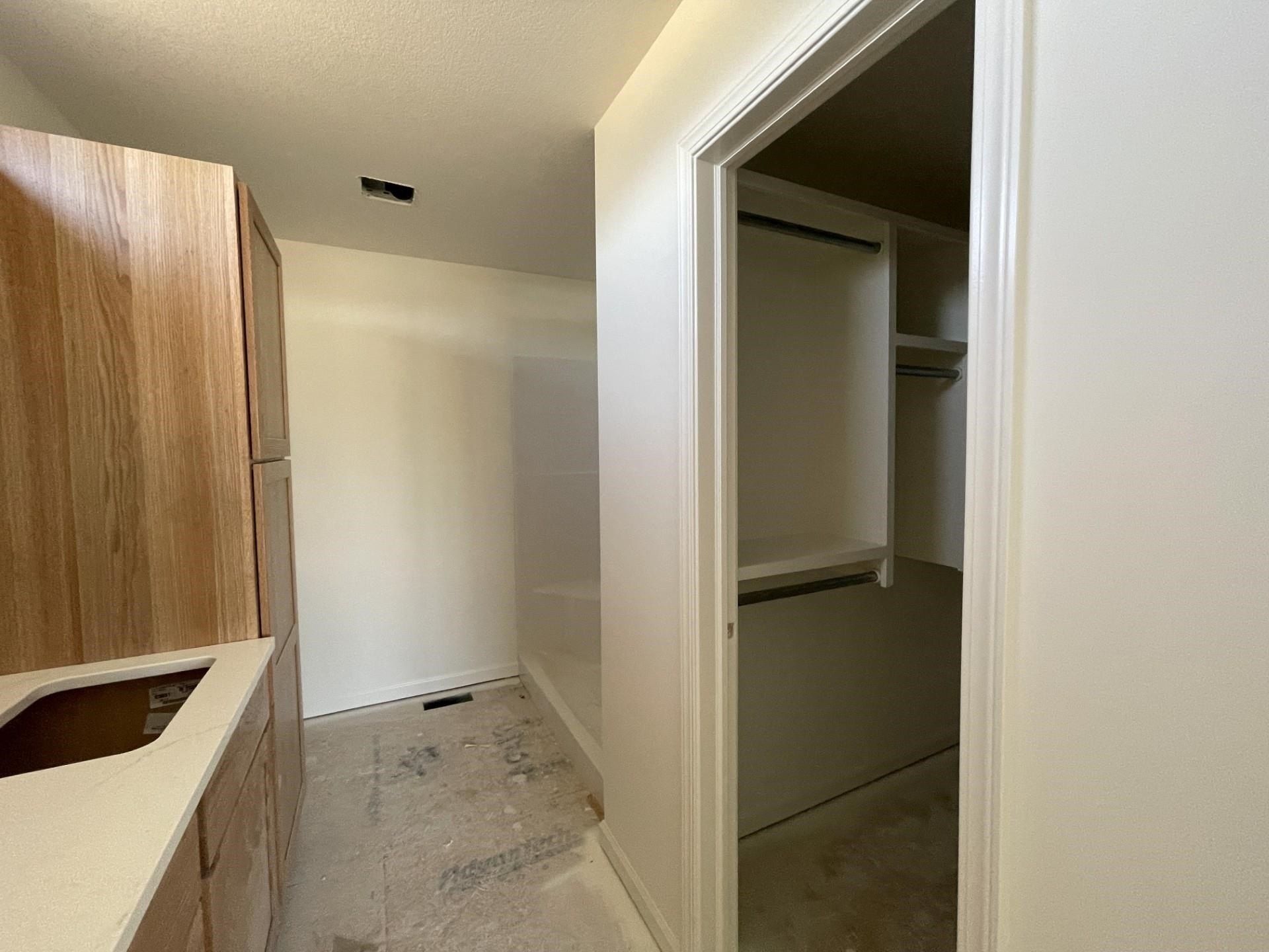 1611 E Arrowhead St. Andover, KS 67002