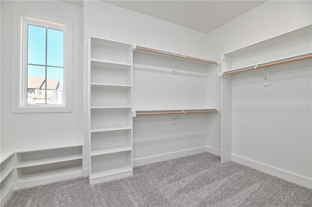 23819 W 59Th Terrace. Shawnee, KS 66226