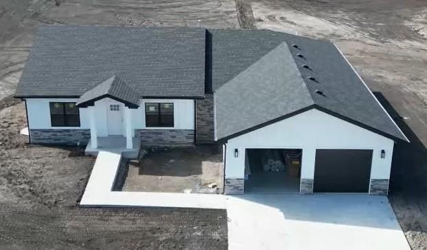 1005 George Court. Effingham, KS 66023