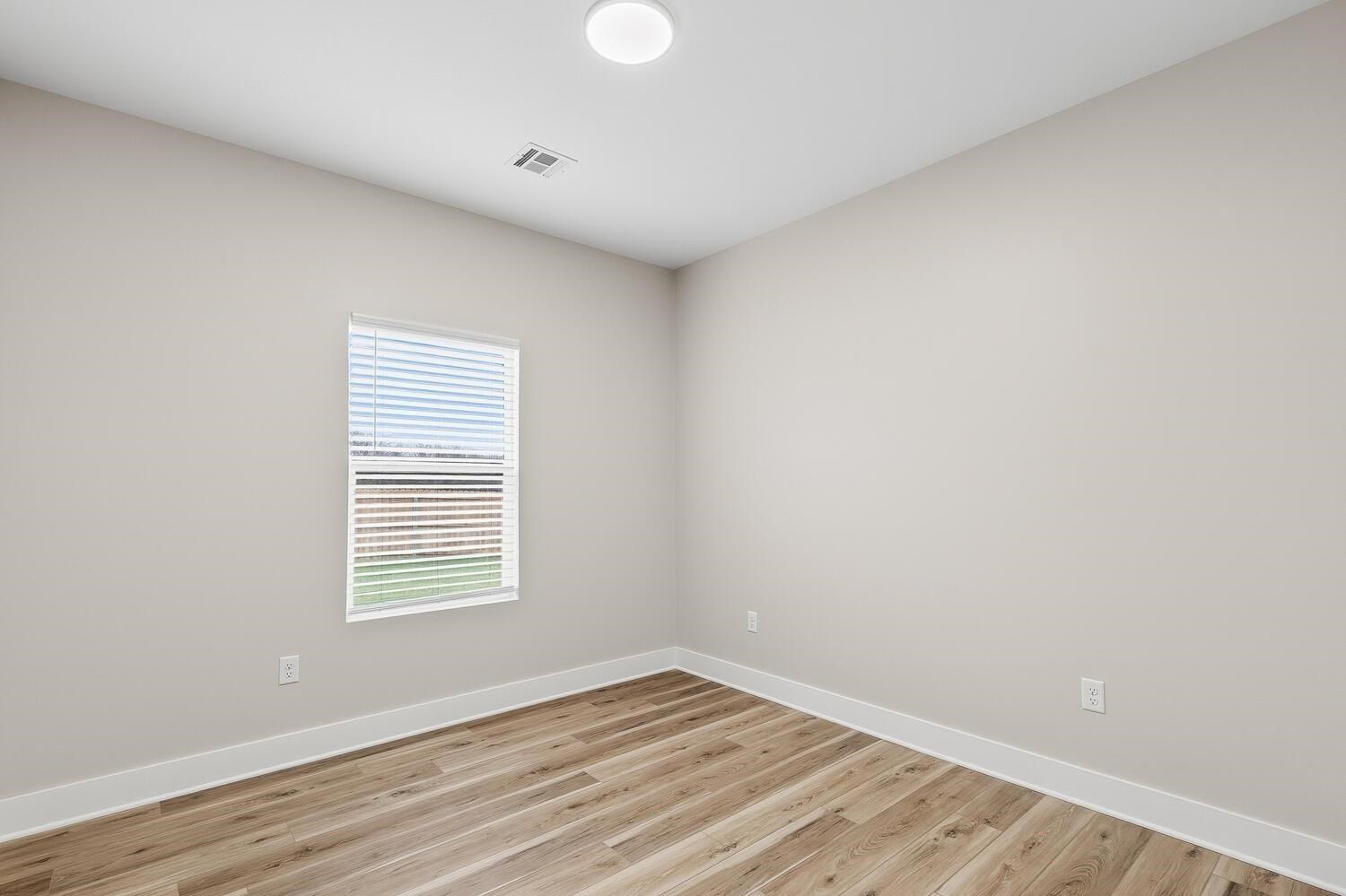 1714244 W Lawson Cir. Goddard, KS 67052