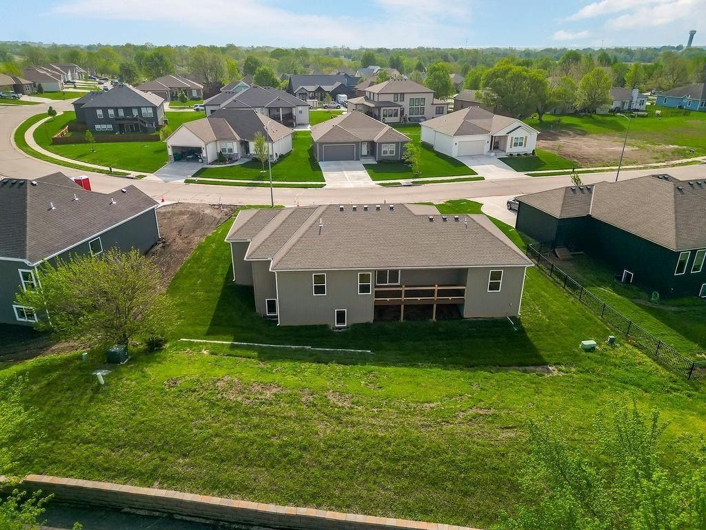 29346 Palmer Drive. Paola, KS 66071