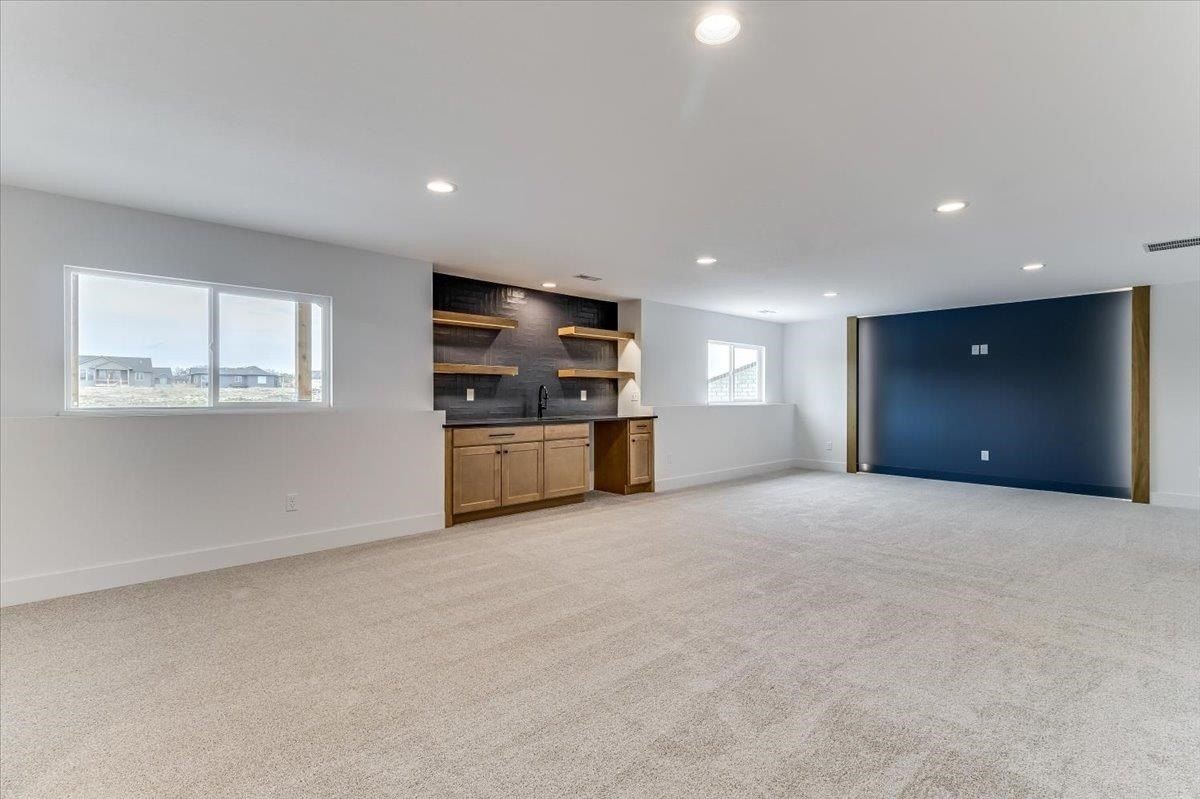 8988 E Bradford St. Wichita, KS 67210