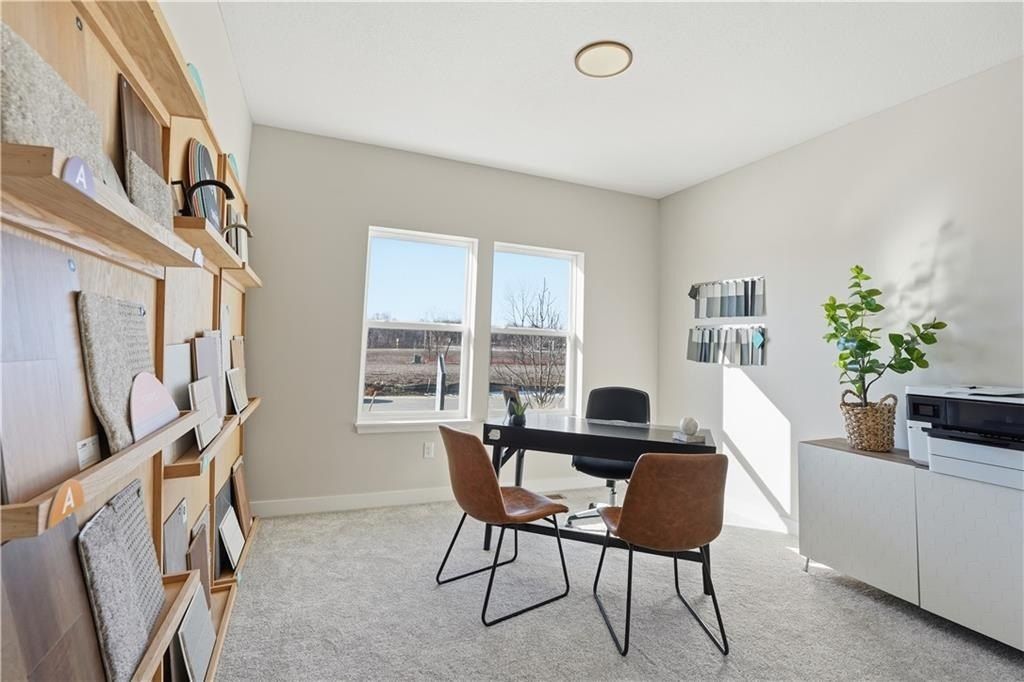 18204 W 166Th Terrace. Olathe, KS 66062