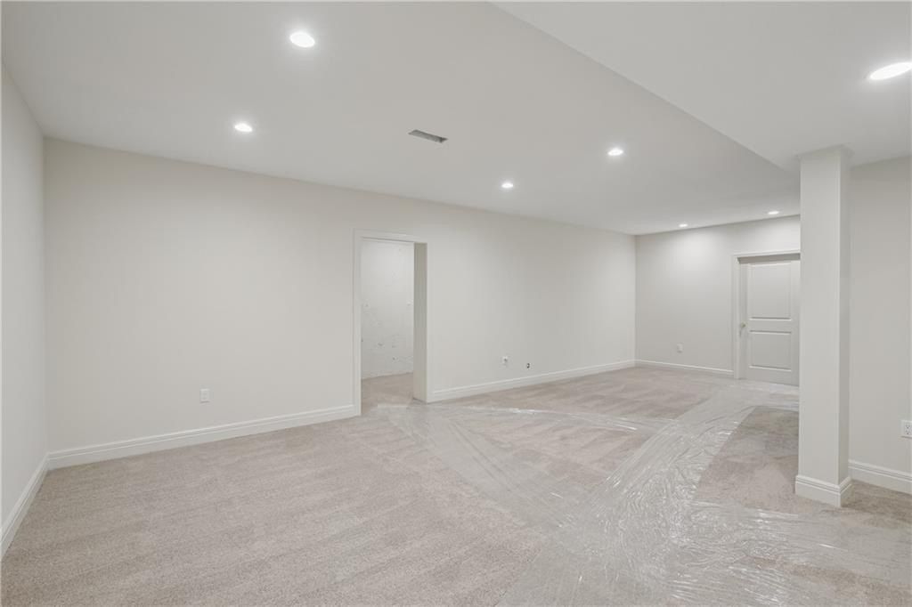 3012 N 63Rd Street. Kansas City, KS 66104