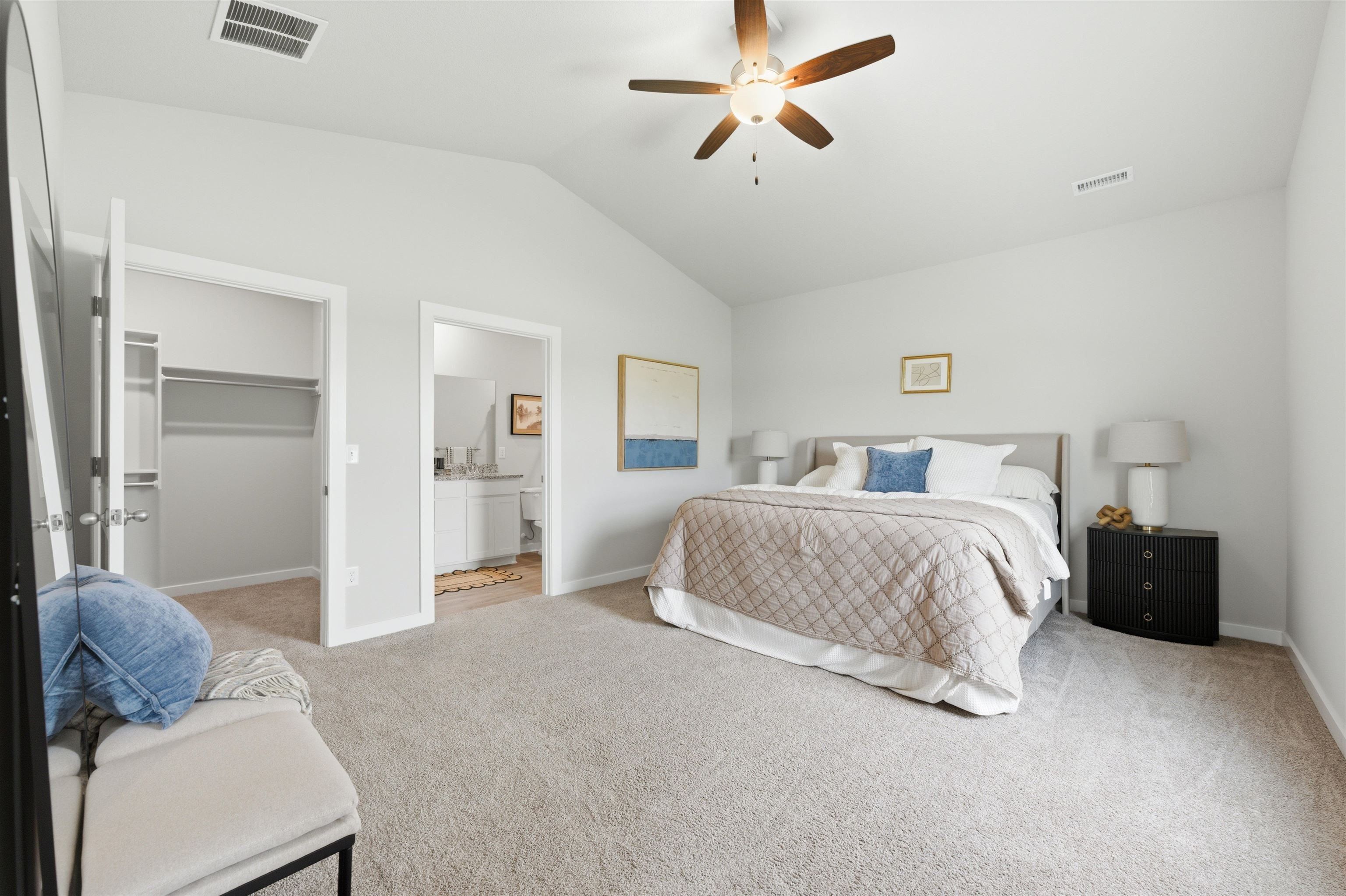 1558 N Emerald Valley Dr. Mulvane, KS 67110