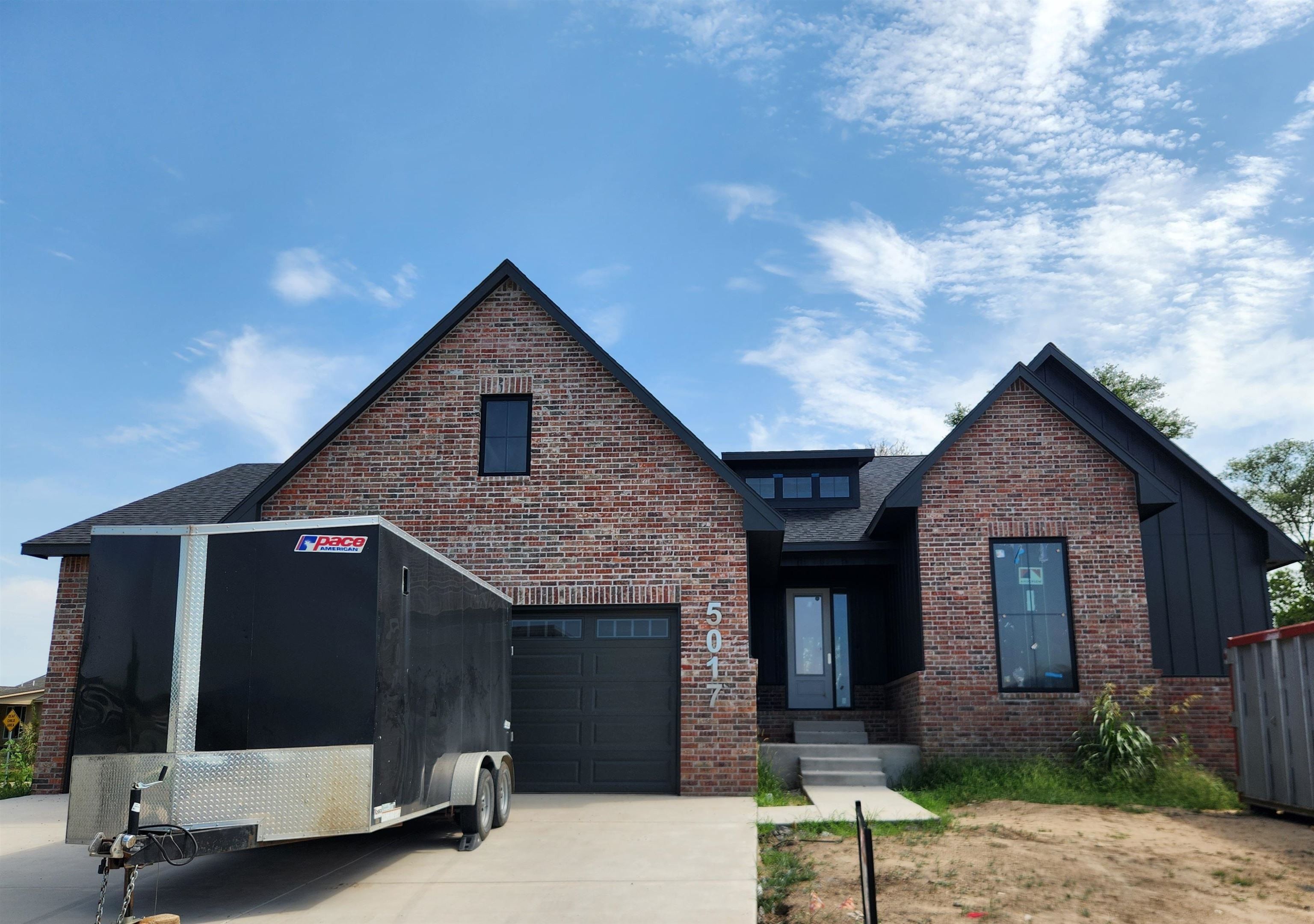 5017 N Shoreside St. Maize, KS 67101