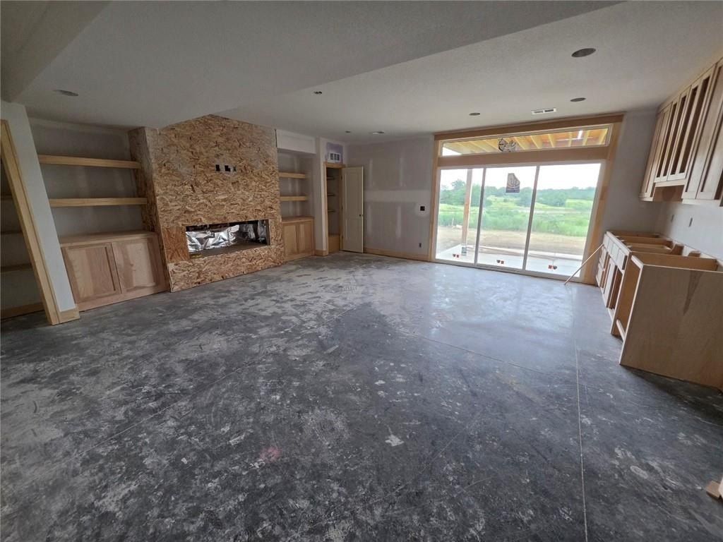 11283 S Sunray Drive. Olathe, KS 66061