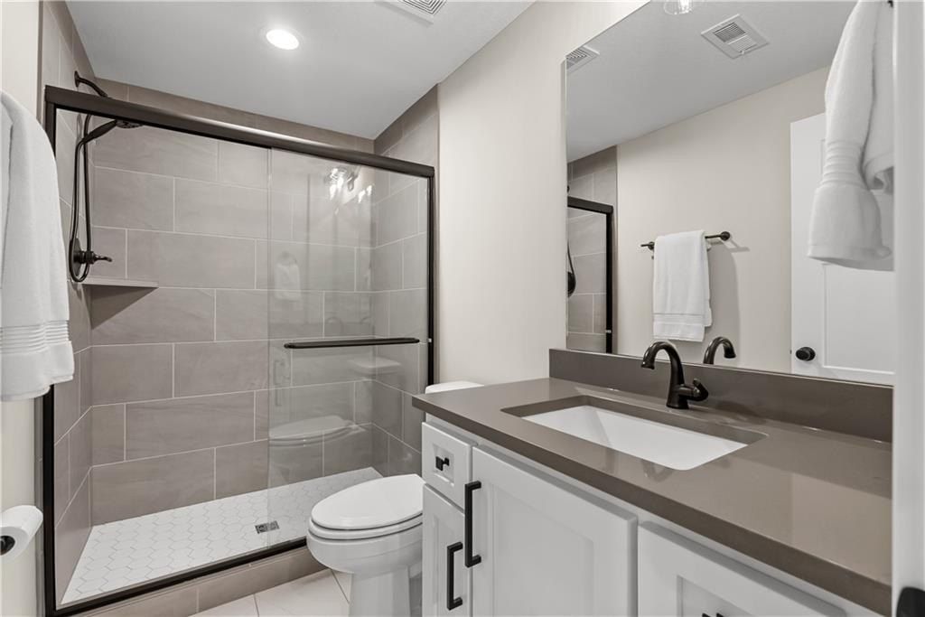 9717 Ingrid Street. De Soto, KS 66018